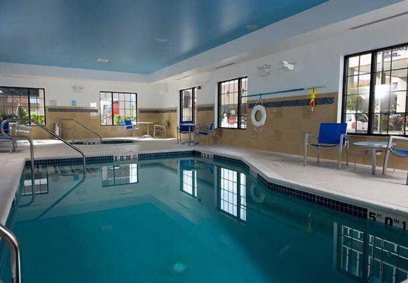 Towneplace Suites By Marriott Williamsport Esterno foto